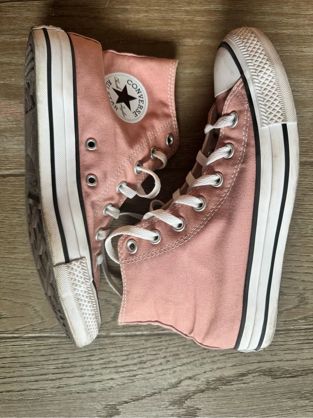 Converse Chuck Taylor All Star High Top Pink Sneakers Women’s Size 8